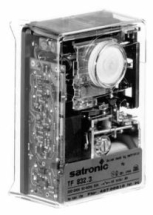 CONTROL BOX SATRONIC TF832.3 240v 50hz [WAS TF802] 02241U